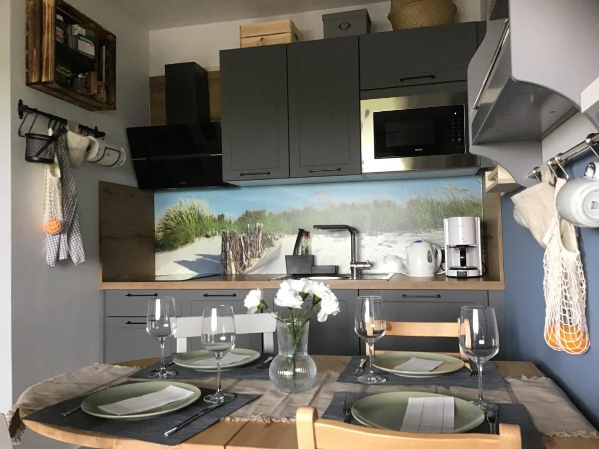 Liebevoll Eingerichtete Ferienwohnung Luettje Koje Dornum Eksteriør bilde