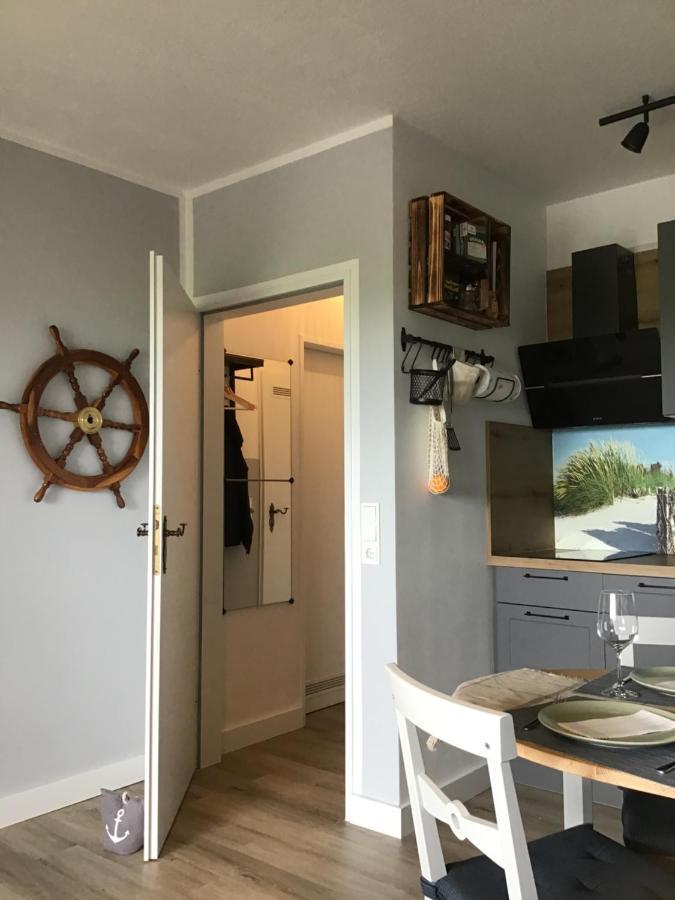 Liebevoll Eingerichtete Ferienwohnung Luettje Koje Dornum Eksteriør bilde